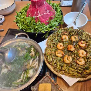 담구리샤브칼국수 대표 사진