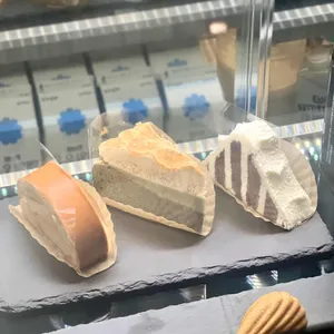 커피 몽타주 사진