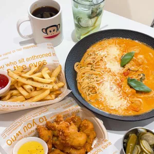 폴프랭크카페 사진 1