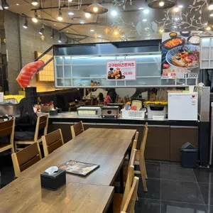 도모다찌 대표 사진