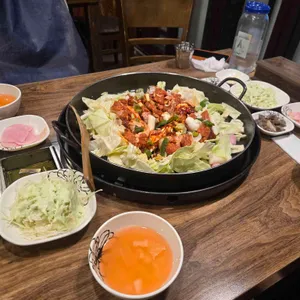 일촌닭갈비 사진
