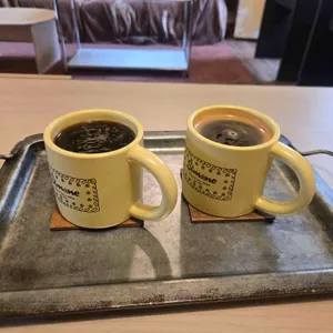 시모네 사진