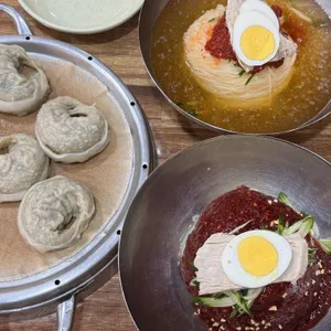 동래밀면 대표 사진