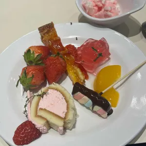 애슐리퀸즈 대표 사진