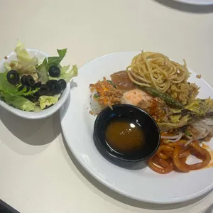 애슐리퀸즈 대표 사진