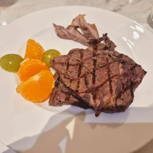 랜딩 다이닝 대표 사진