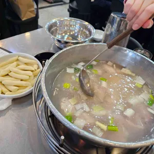 진옥화할매 원조 닭한마리 사진 1