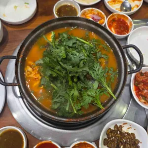 속초오징어어시장 대표 사진