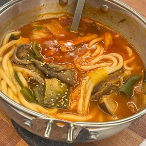 육회바른연어 대표 사진