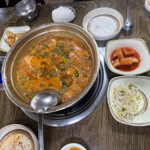 별법양푼이동태탕왕해물찜 대표 사진