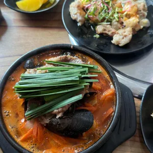 뚝배기짬뽕뚫어뽕 사진