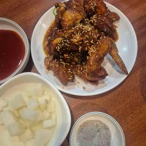 동키치킨 대표 사진