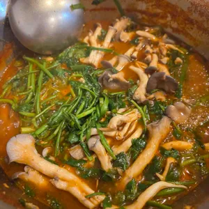 가양 칼국수 버섯매운탕 대표 사진