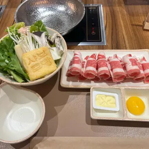 샤브토랑 사진 1