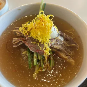 하연옥 대표 사진