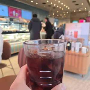 스타벅스 대표 사진