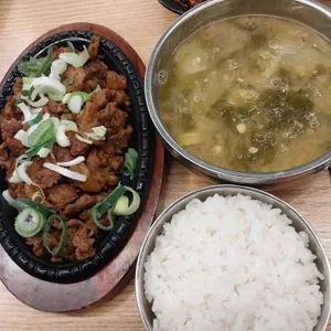 운동장식당 대표 사진