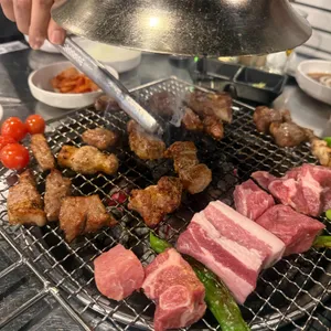 고기굽는사람들 대표 사진