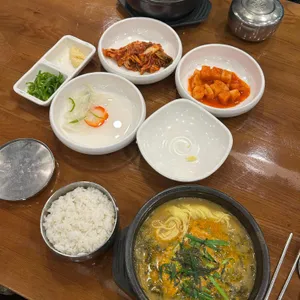 행복을 짓는 수향촌밥상 사진 1