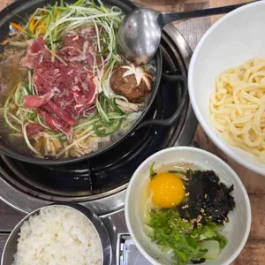 진진 대표 사진