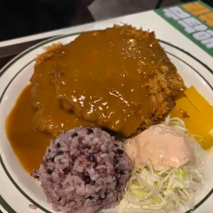 엠브로돈까스 사진 1