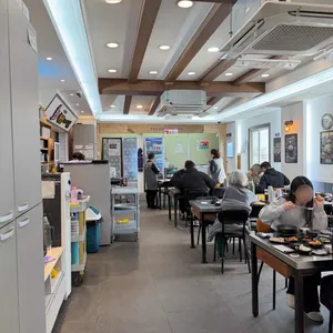 화남정 돼지국밥 대표 사진