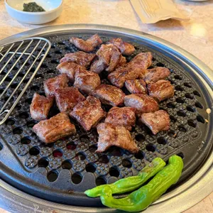 돼지나무 사랑걸렸네 대표 사진