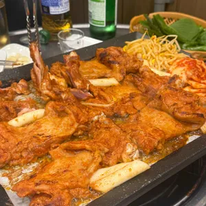 청춘닭갈비삼겹살 사진