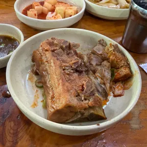 시골집얼큰한뼈해장국 대표 사진