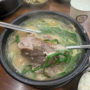 영진돼지국밥 대표 사진