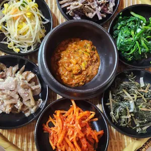 옥정보리밥 사진