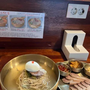 우보옥 대표 사진