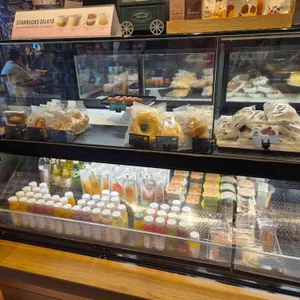 스타벅스 대표 사진