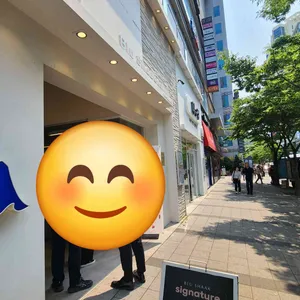 블루샥 대표 사진