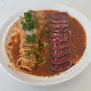 어느달 대표 사진