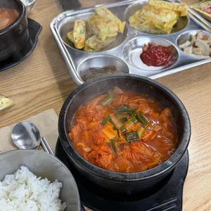 낭만김치찌개 사진