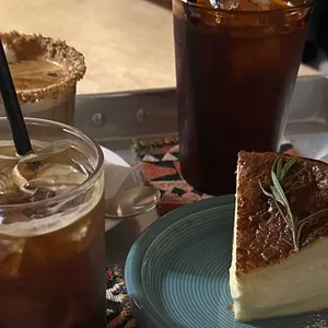 우른 대표 사진