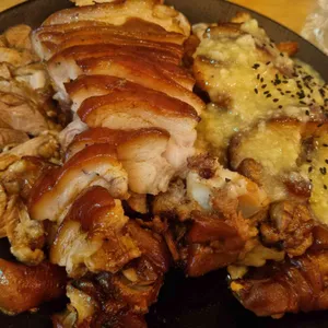 우주공간족발 사진 1