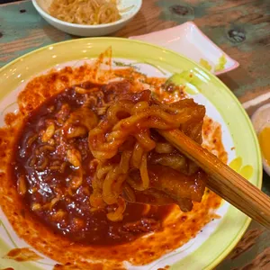 혜화 돌쇠아저씨 대표 사진