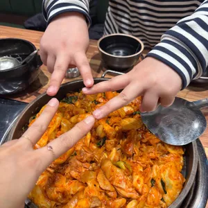비와별닭갈비 대표 사진