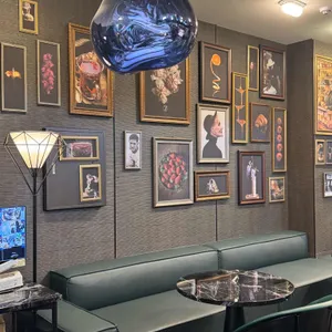 슈츠 대표 사진