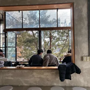 정지영커피로스터즈 대표 사진