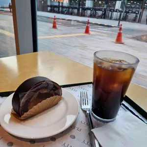 PLENTY CAFE 사진 1