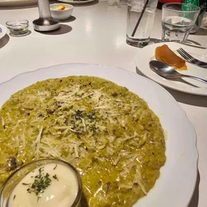 투파인드피터 대표 사진