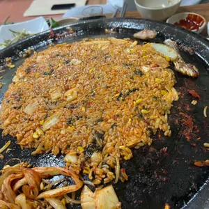 왕솥뚜껑삼겹살 대표 사진