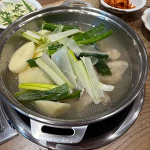 닭한마리 뚝닭 사진 1