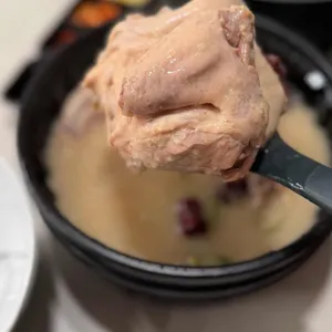 초가집 누룽지백숙 대표 사진