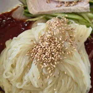 춘하추동밀면 사진