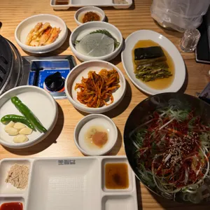 초필살돼지구이 사진