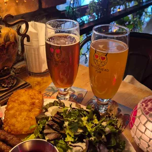 라디오헤드 펍 사진